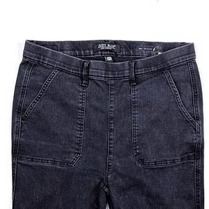 Judy Blue Jeans Charcoal Wash Pull On Super Flare Stretch Wide Leg High Rise